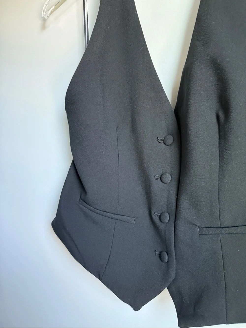 Anthropologie vest halter